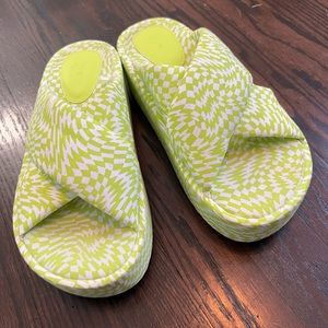 H&M Green Patterned Platform Sandals